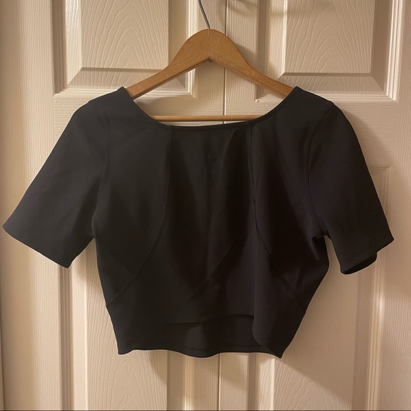 Lululemon Ribbed Contoured V-Neck Yoga Short Sleeve Shirt - Picture 5 of 9